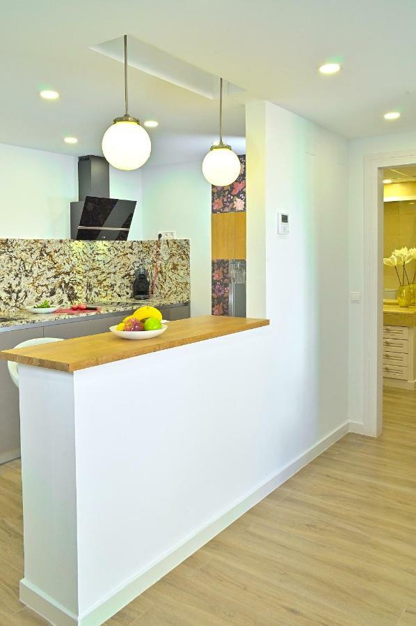 Myflats Plaza Apartment Alicante Exterior photo