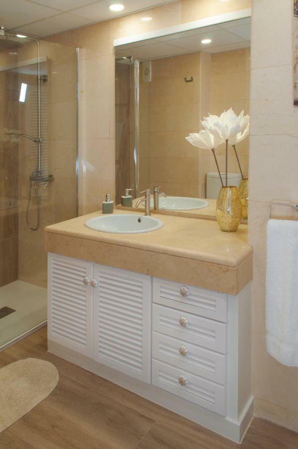Myflats Plaza Apartment Alicante Exterior photo
